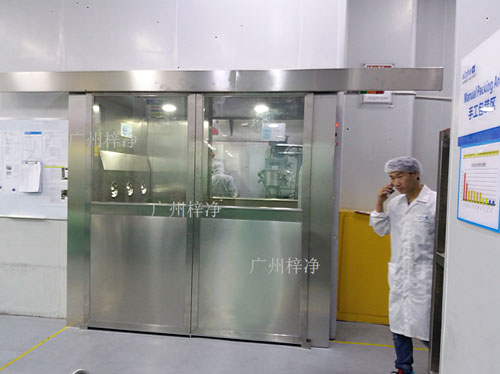 風淋室安裝現場實拍圖 風淋室安裝現場實拍圖